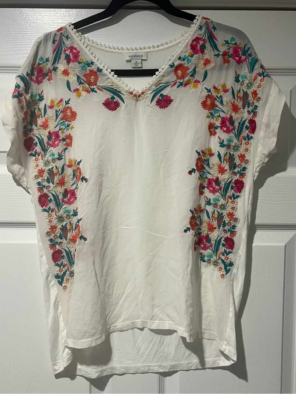 Sundance Cream Floral Embroidered V-Neck Blouse
